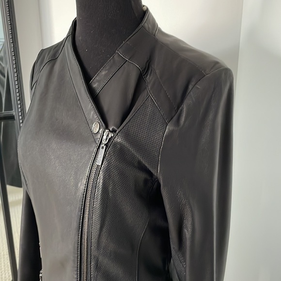 Cole Haan lambskin black leather jacket VGUC - Picture 2 of 8